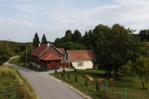 Child Friendly Rural House Jeka