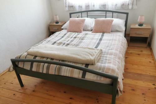 Child Friendly Rural House Jeka