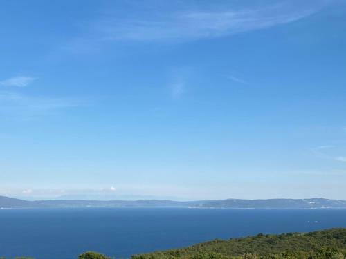Villa House Olive Bay View