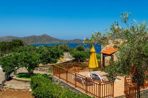 Elounda Anemelia Apartments