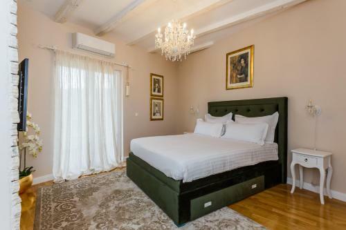 Hostal San Mihael Luxury Rooms