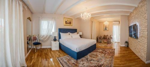 Hostal San Mihael Luxury Rooms