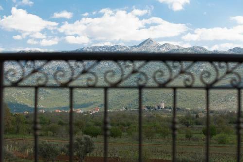 Hostal San Mihael Luxury Rooms