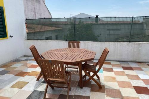 Cheerful 3-bedroom Residential Home