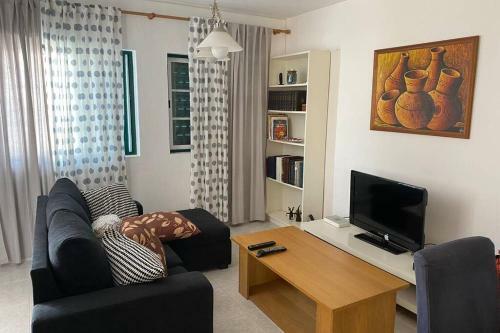 Cheerful 3-bedroom Residential Home