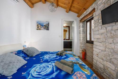 Villa Manovel