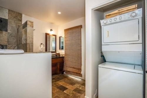 Aina Nalu By Coldwell Banker Island Vacations