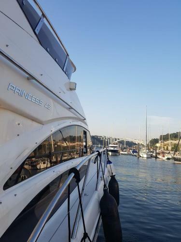 Yacht Douro