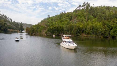 Yacht Douro