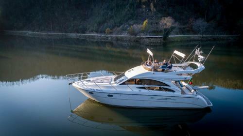 Yacht Douro
