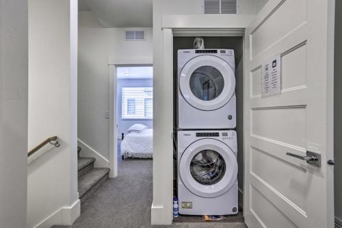 Well-appointed Boise Townhome With Rooftop Deck