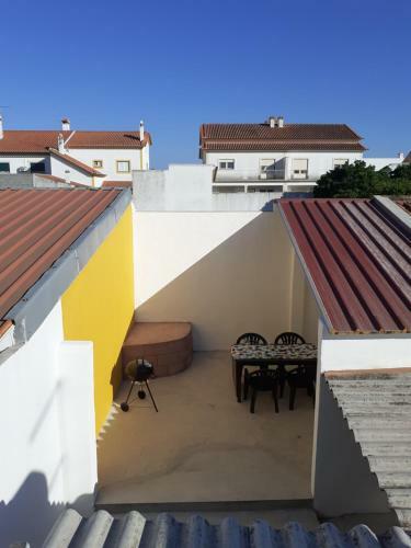 Casa Encantada - Goleg�