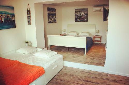 O Sole Apartment With Private Beach