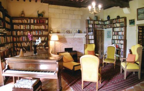 Holiday Home Le Bourg J-596