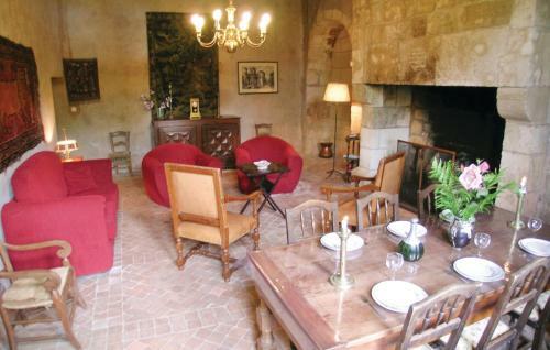 Holiday Home Le Bourg J-596