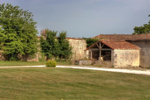 Bed & Breakfast Chambres D'h�tes Logis De L'astr�e