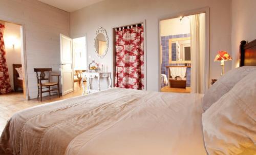 Bed & Breakfast Chambres D'h�tes Logis De L'astr�e