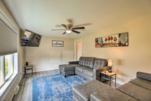 Renovated Home With Deck, Steps To State Park!