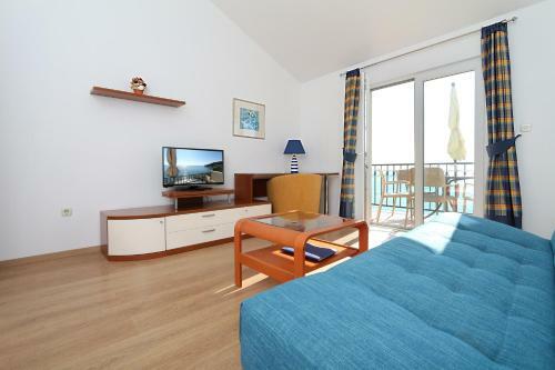 Apartments On The Beach-drvenik