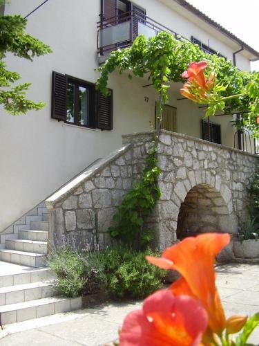 Traditional Mediterranean Villa