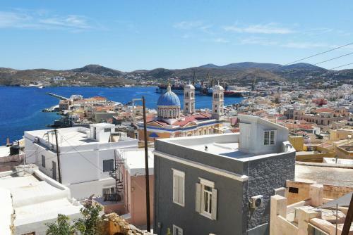 Almanza Apartment Syros