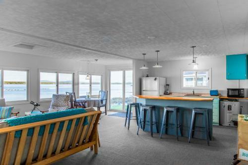 Villa Acadia Bay Cottages