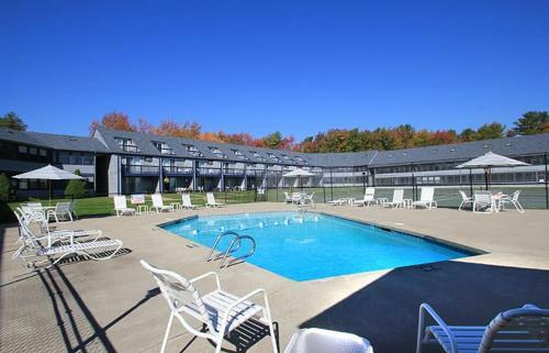 Hotel Nautical Mile Resort