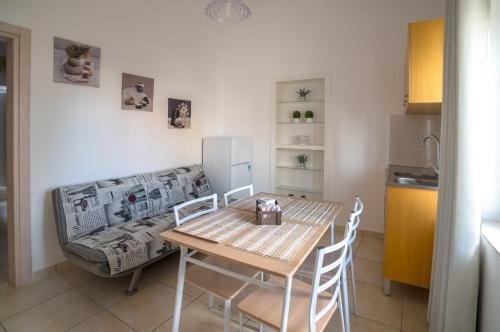 Apartments Zaranis