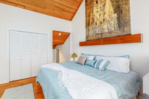 Centerville Lake House