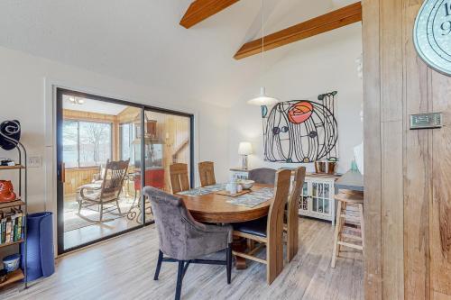 Centerville Lake House