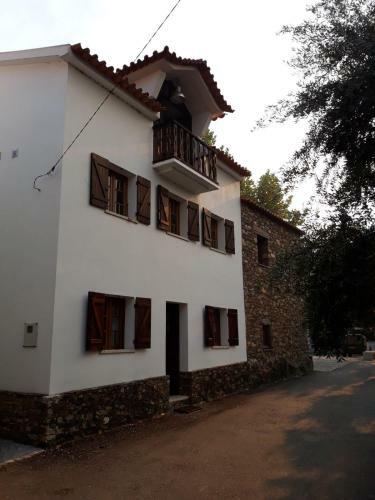 Casa Do Rio 2 - Viver O Rio E A Montanha