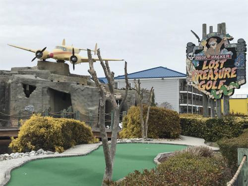 139th Tiki House
