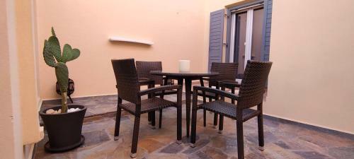 Cova Philoxenia House