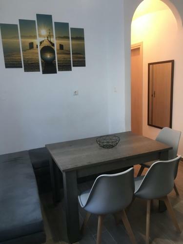 Apartamento Modern & Comfortable House In The City Center