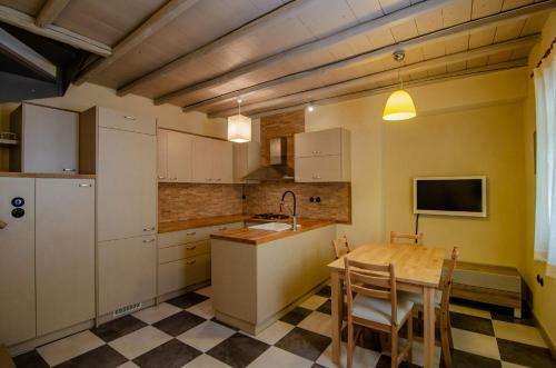 Myyellowhome