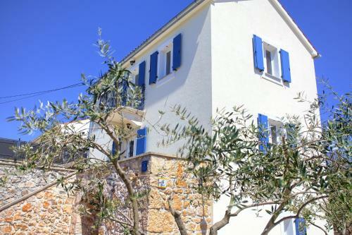 Charming Villa Rustic Gem