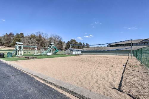 Apartamento Camdenton Condo With Boat Ramp, Dock And Slip!