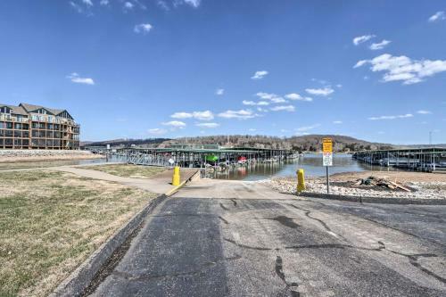 Apartamento Camdenton Condo With Boat Ramp, Dock And Slip!