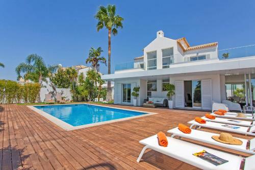 Villa Maresia Dourada