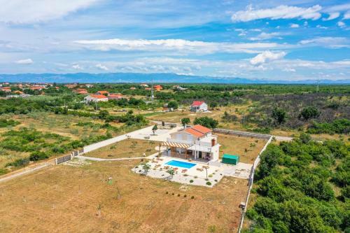 Villa Iva With Heated Pool