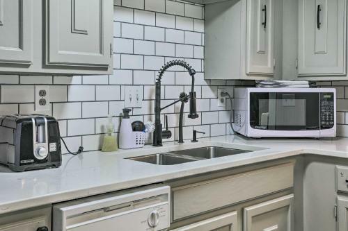 Apartamento Luxe Blackstone District Condo Walk To Bars!