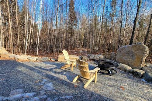 Tiny House In The Woods-escape To Nature. Snow Owl