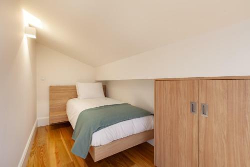 Polery Apartments Center