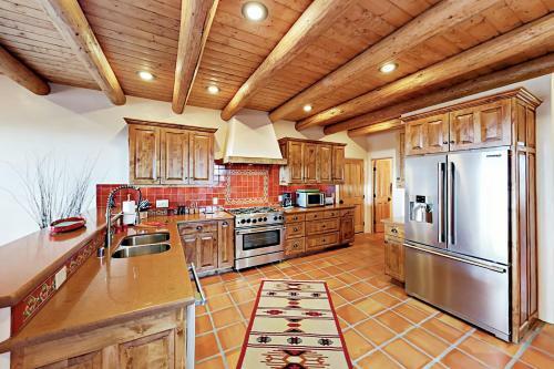 Mariposa Ranch