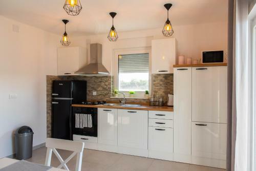Villa Holiday Home Aprilis