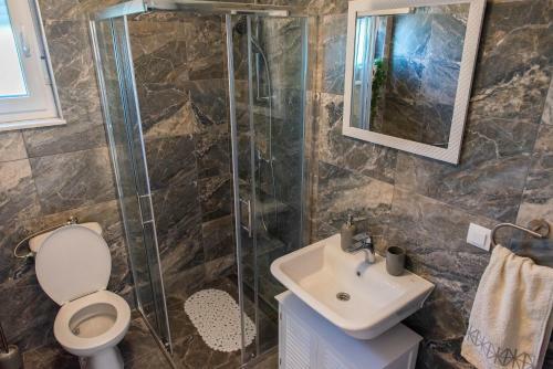 Villa Holiday Home Aprilis