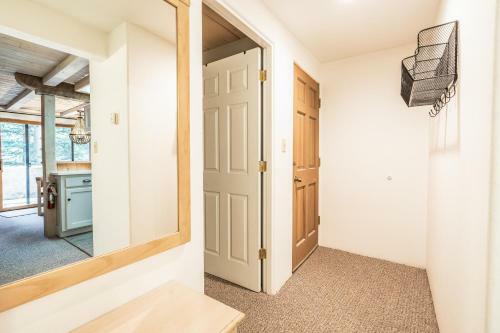 Powderhorn Unit 102
