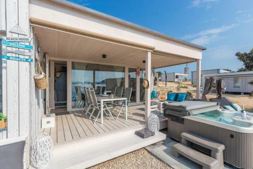 Luxury Home Buqez No 18
