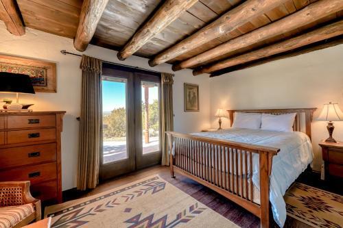 Retreat In Taos Foothills