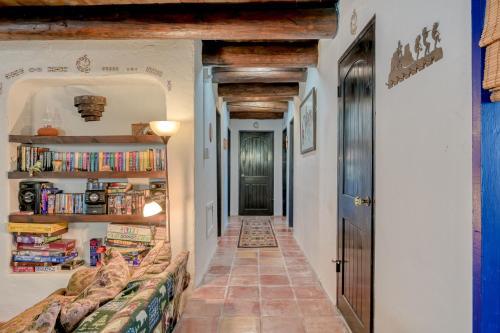 Retreat In Taos Foothills